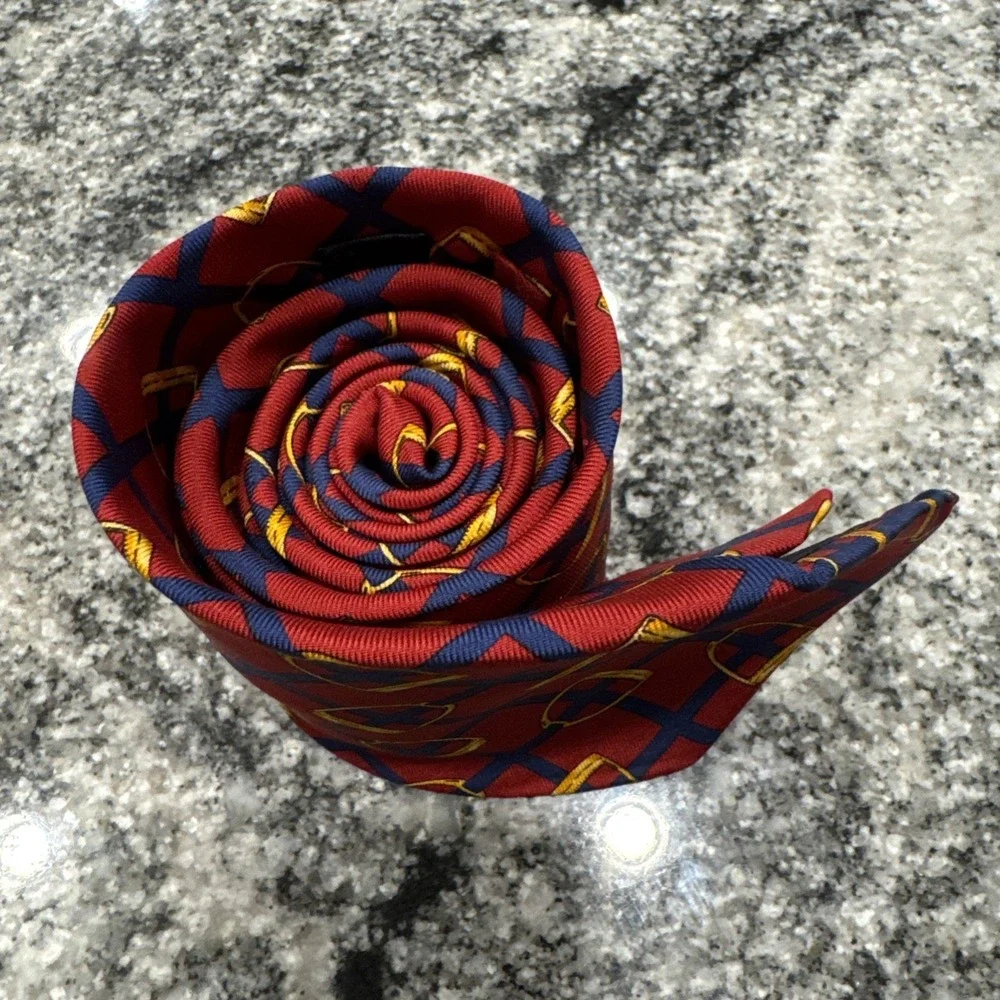 Vtg Brooks Brothers Makers Silk Tie Red Navy Blue‎ French Horns Handmade In USA